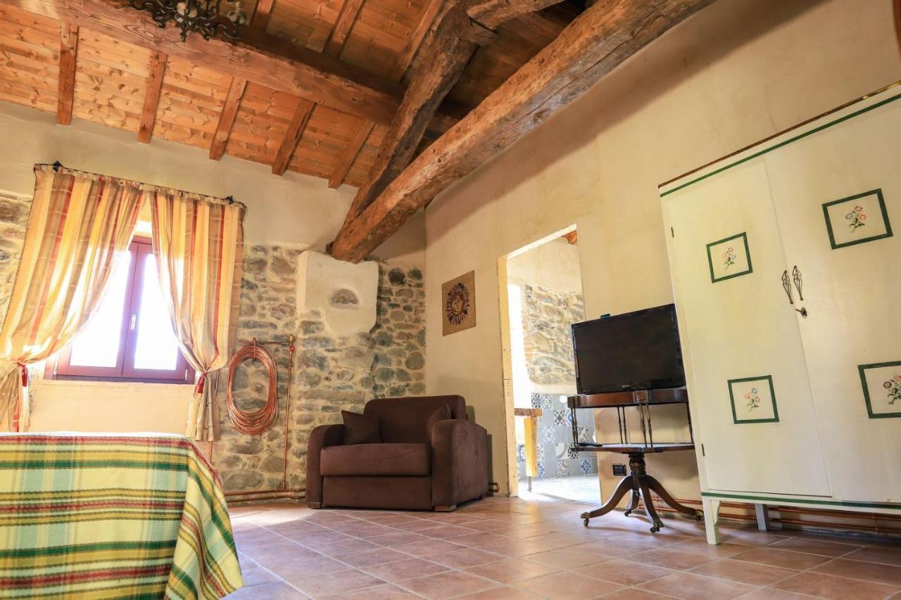 Bagnone Agriturismo La Cascina Dei Chicchi מראה חיצוני תמונה