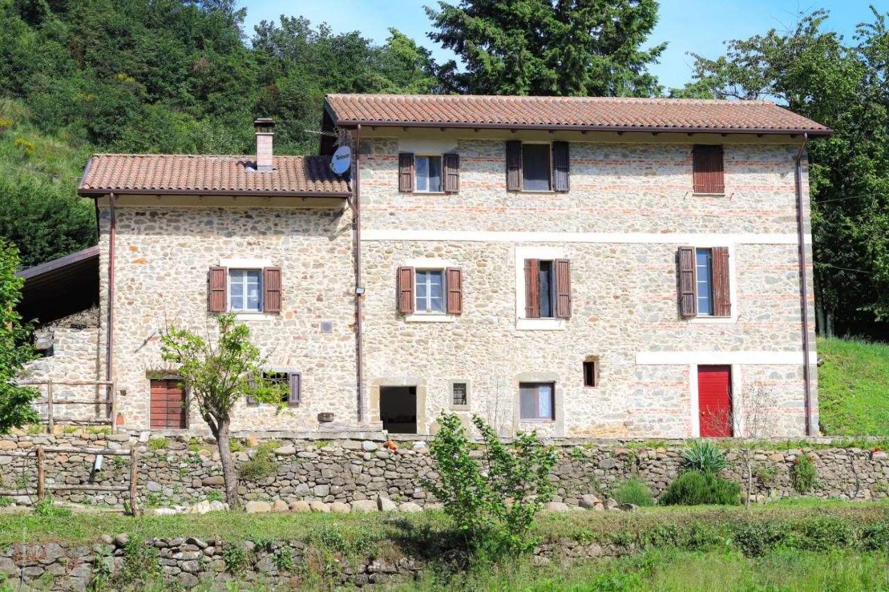Bagnone Agriturismo La Cascina Dei Chicchi מראה חיצוני תמונה
